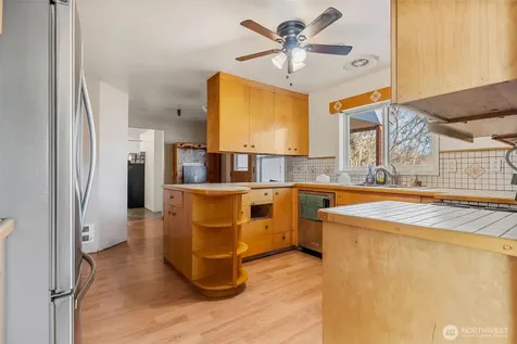 514 N Ash Street Omak WA 98841
