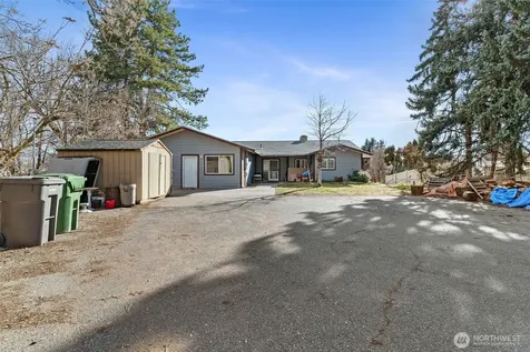 514 N Ash Street Omak WA 98841