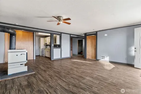 514 N Ash Street Omak WA 98841