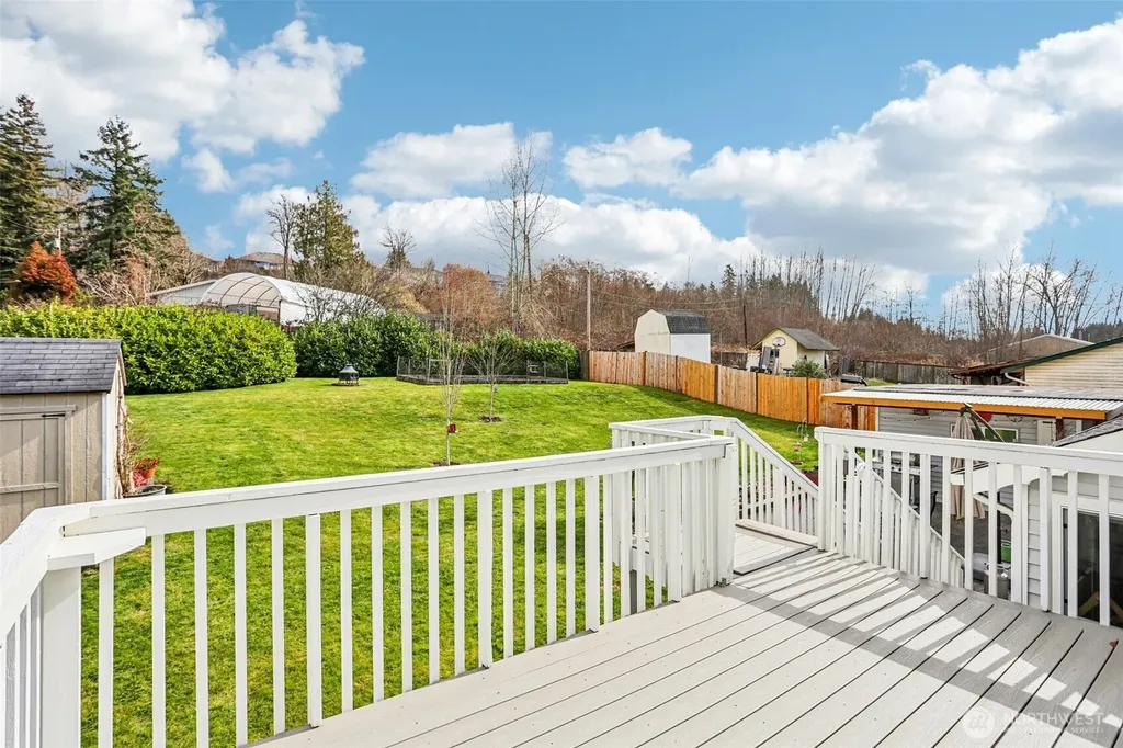 4913 W Sunnyside Boulevard Marysville WA 98270