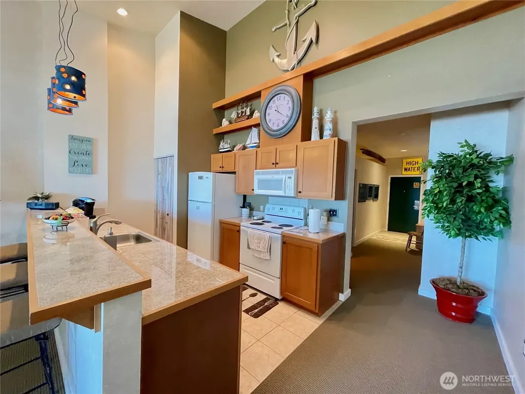 1307 Ocean Shores Boulevard SW Ocean Shores WA 98569