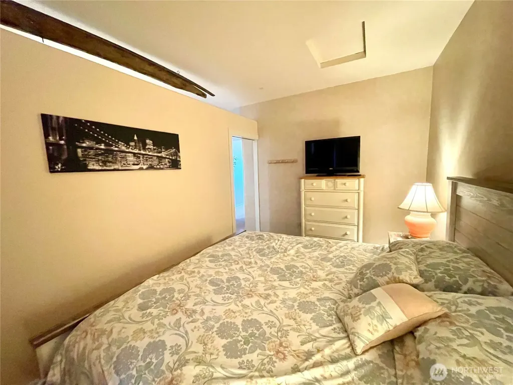 1307 Ocean Shores Boulevard SW Ocean Shores WA 98569