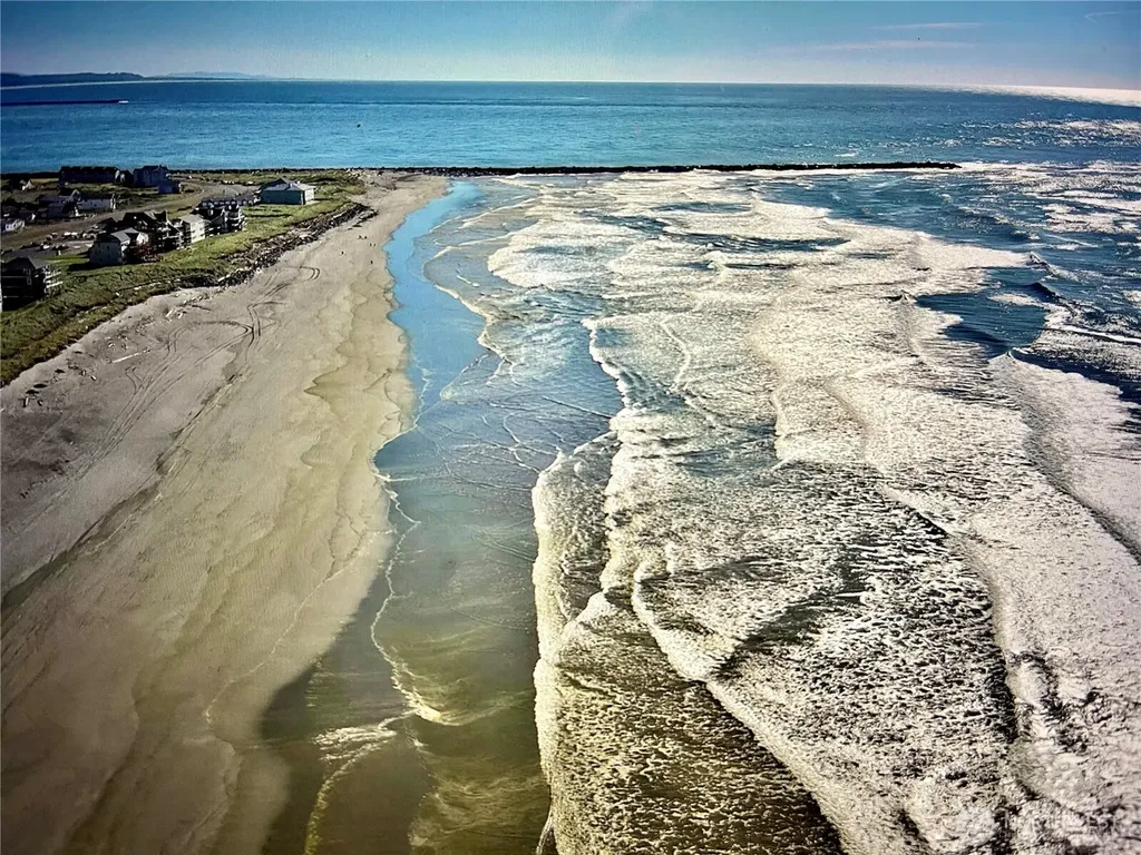 1307 Ocean Shores Boulevard SW Ocean Shores WA 98569