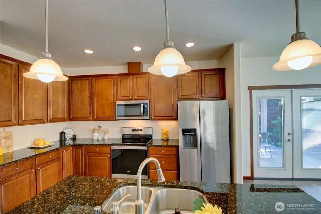 1990 Fraser Avenue Mount Vernon WA 98274