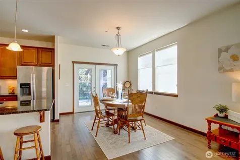 1990 Fraser Avenue Mount Vernon WA 98274