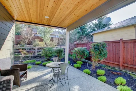 1990 Fraser Avenue Mount Vernon WA 98274