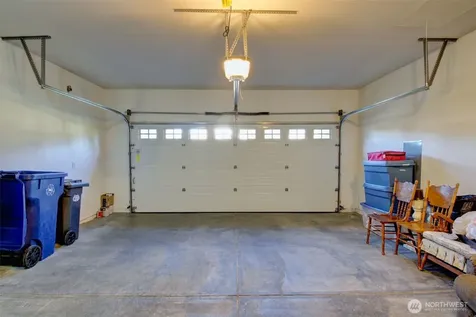 1990 Fraser Avenue Mount Vernon WA 98274