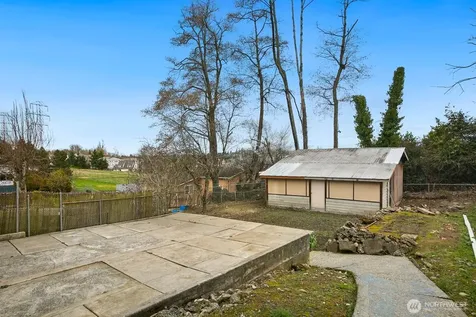 7226 33rd Avenue S Seattle WA 98118