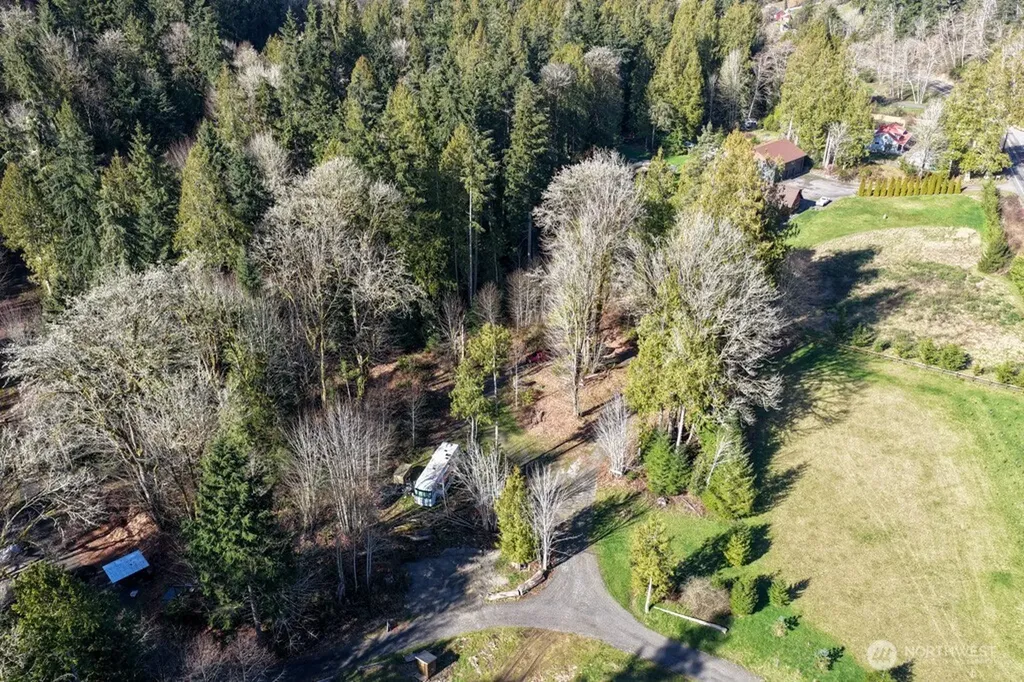 26663 Big Valley Road NE Poulsbo WA 98370