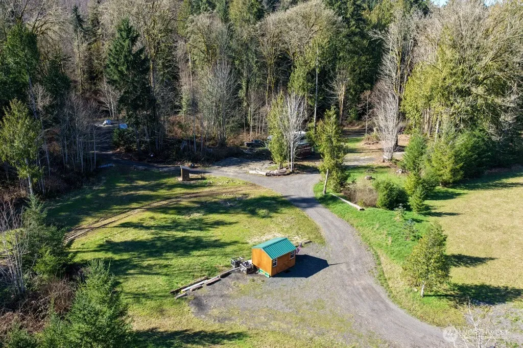 26663 Big Valley Road NE Poulsbo WA 98370