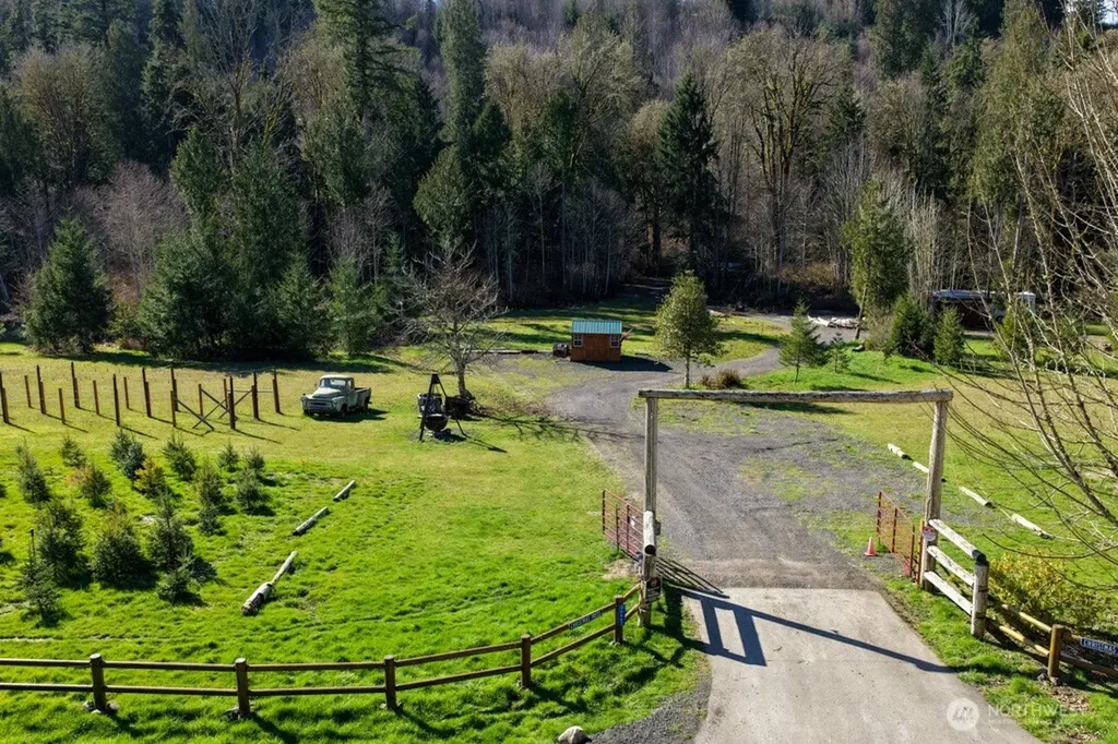 26663 Big Valley Road NE Poulsbo WA 98370