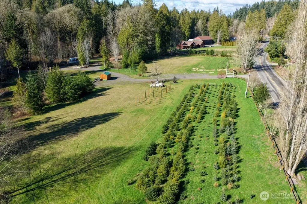 26663 Big Valley Road NE Poulsbo WA 98370