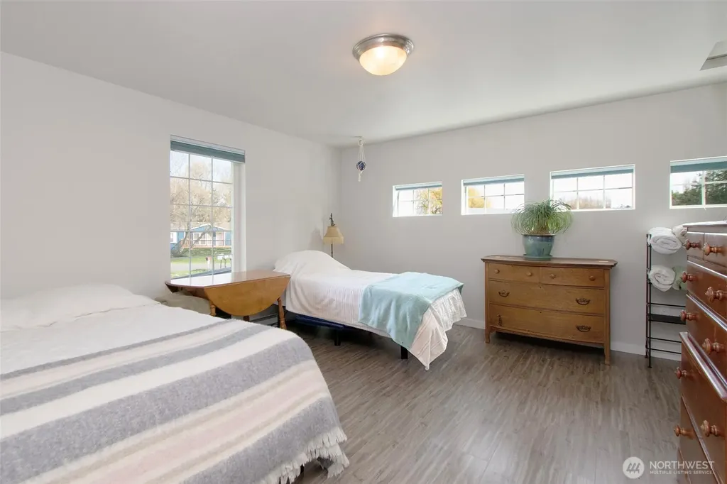190 Golden Sands Boulevard Sequim WA 98382