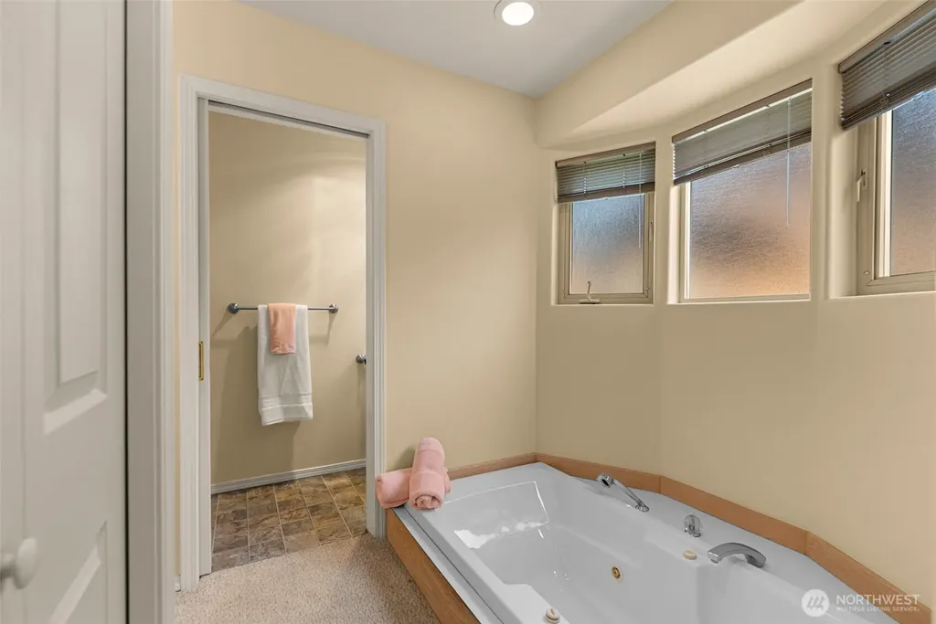 351 19th Street East Wenatchee WA 98802
