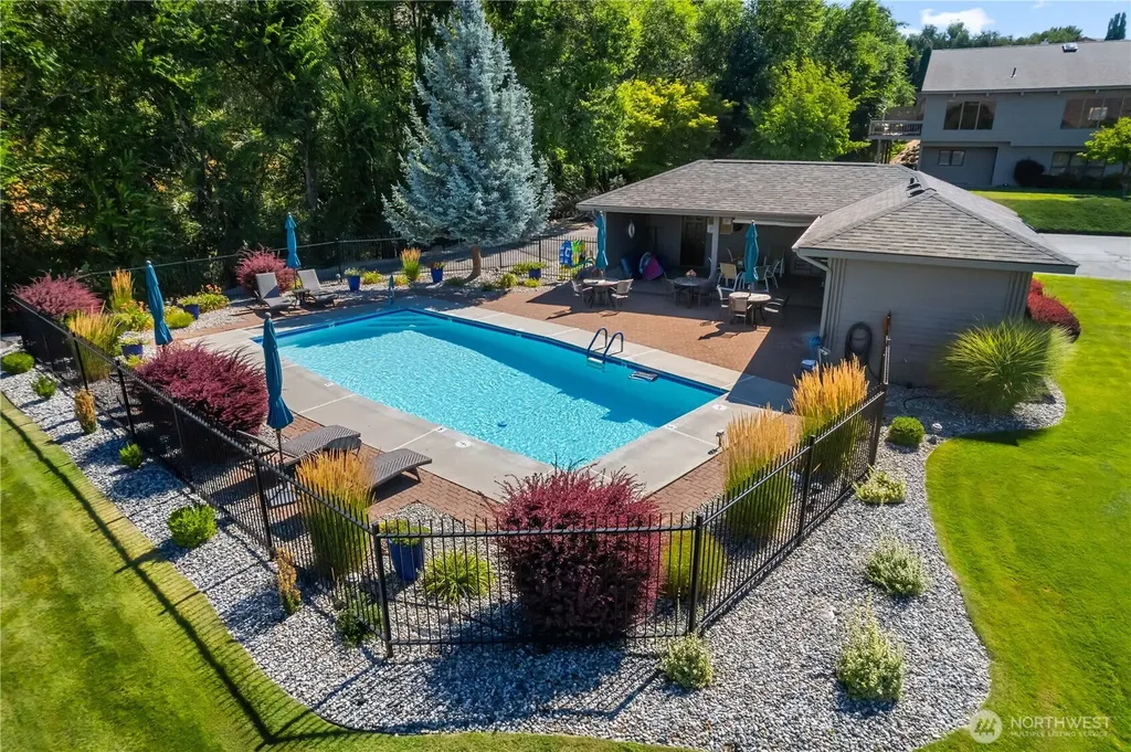 351 19th Street East Wenatchee WA 98802