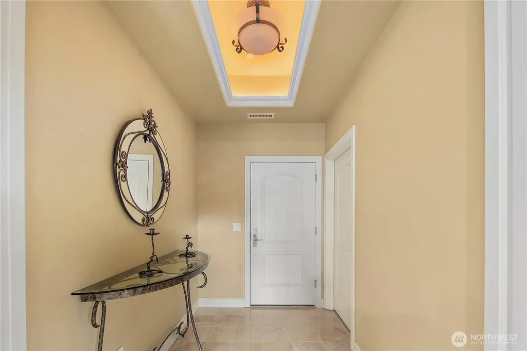 10398 NE 17th Street Bellevue WA 98004