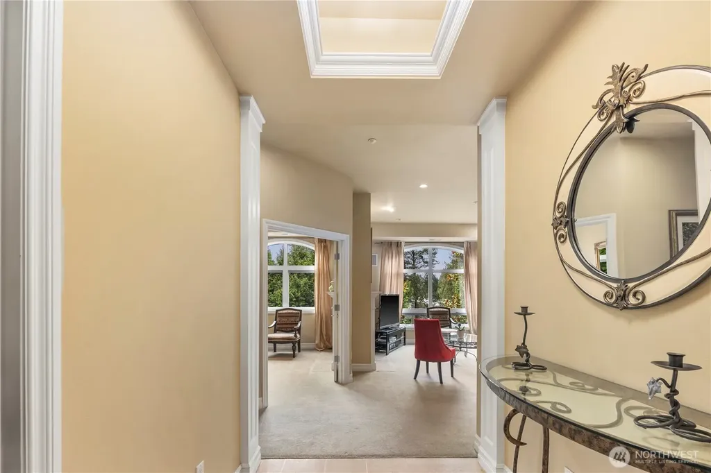 10398 NE 17th Street Bellevue WA 98004