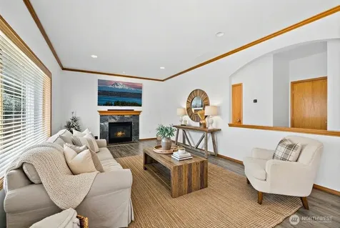 1496 Aberdeen Avenue NE Renton WA 98056