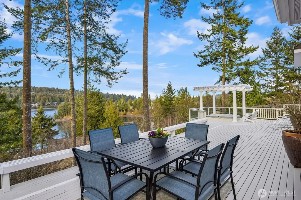 230 Camber Lane Port Ludlow WA 98365