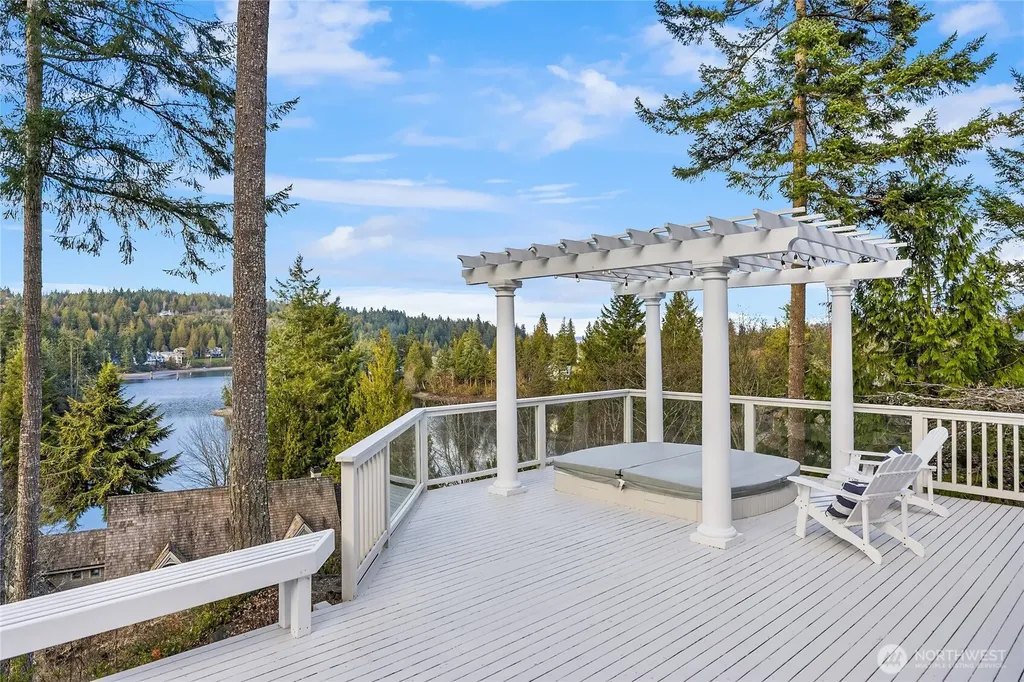 230 Camber Lane Port Ludlow WA 98365