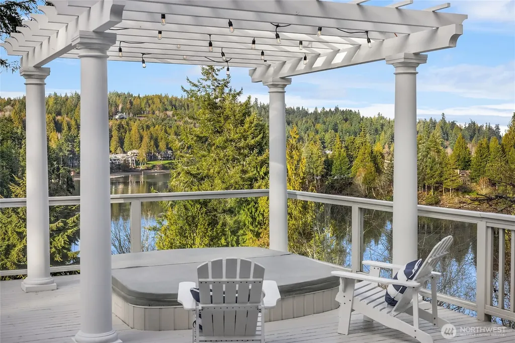 230 Camber Lane Port Ludlow WA 98365