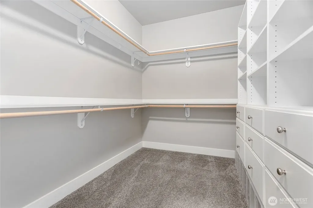 2068 Bakerscape Court Ferndale WA 98248