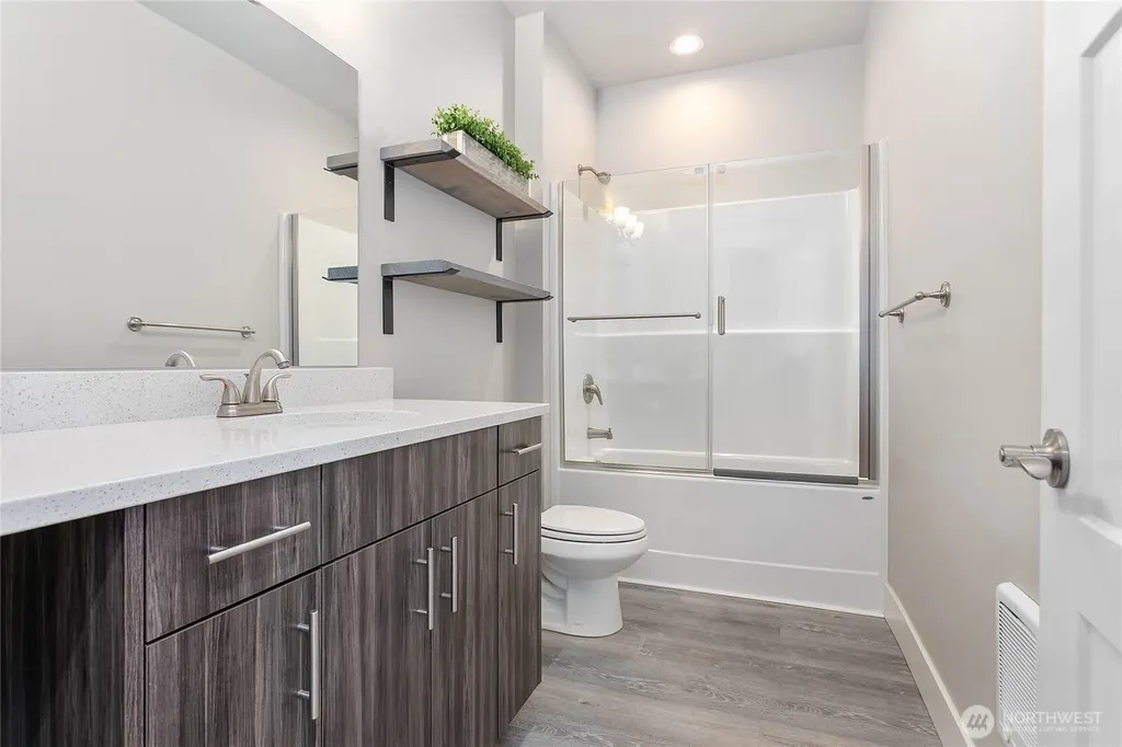 2068 Bakerscape Court Ferndale WA 98248