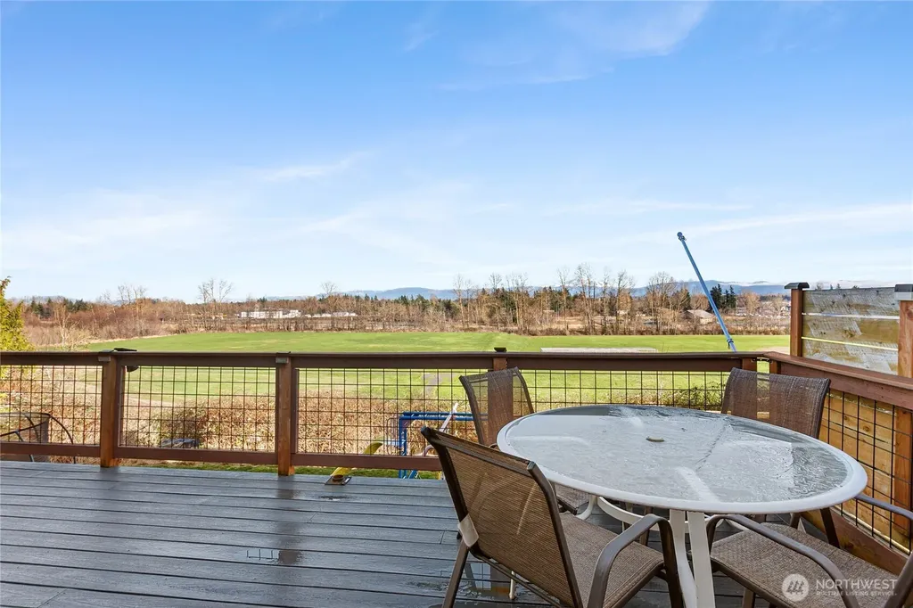2068 Bakerscape Court Ferndale WA 98248