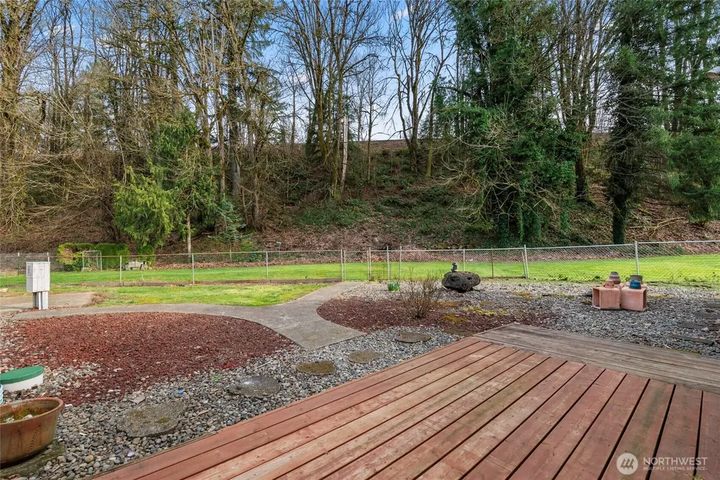 11533 Fleetwood Court SE Olympia WA 98513