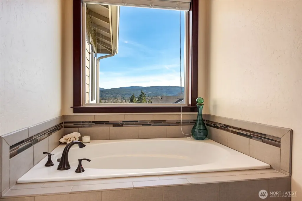18514 114th Drive NE Arlington WA 98223