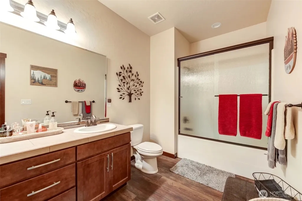 18514 114th Drive NE Arlington WA 98223
