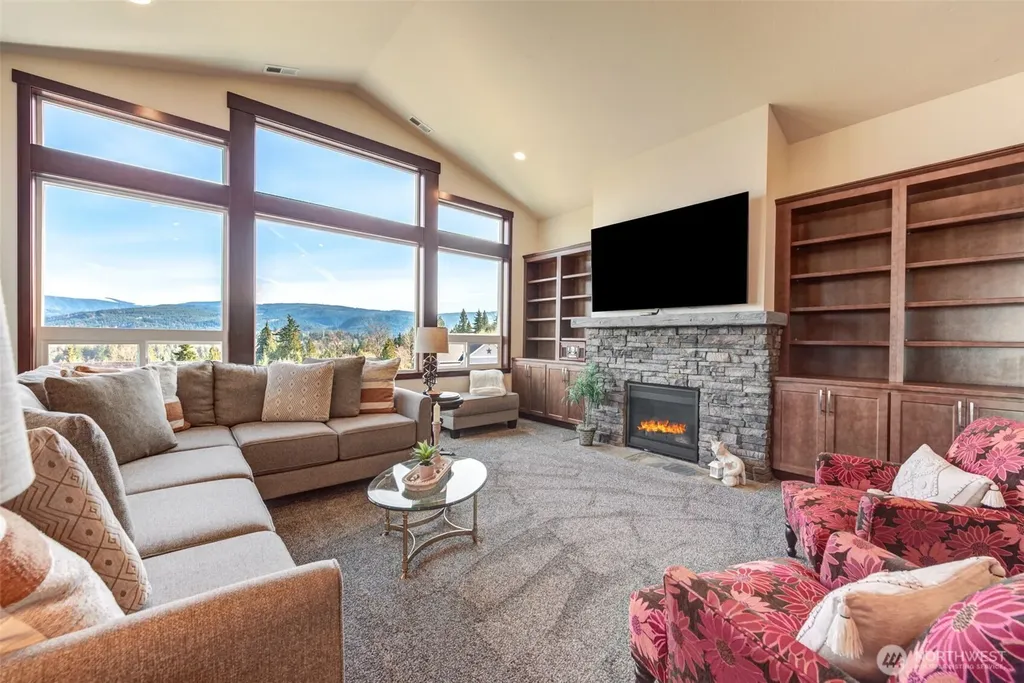18514 114th Drive NE Arlington WA 98223