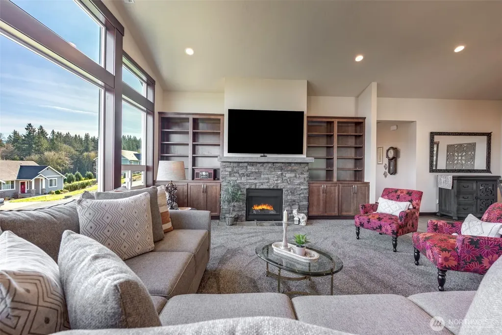 18514 114th Drive NE Arlington WA 98223