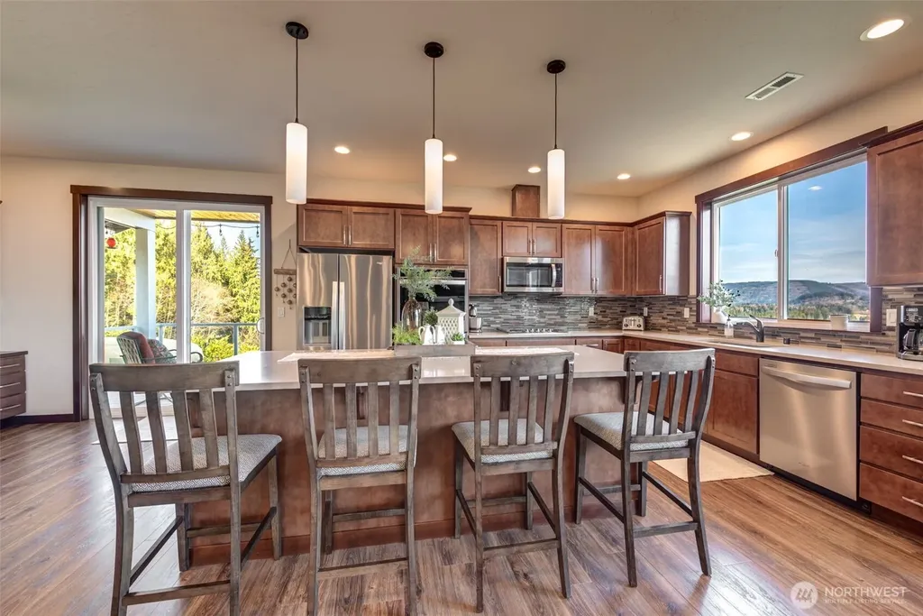 18514 114th Drive NE Arlington WA 98223