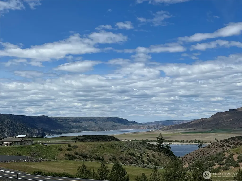 44225 Tyax Lane N Wilbur WA 99185