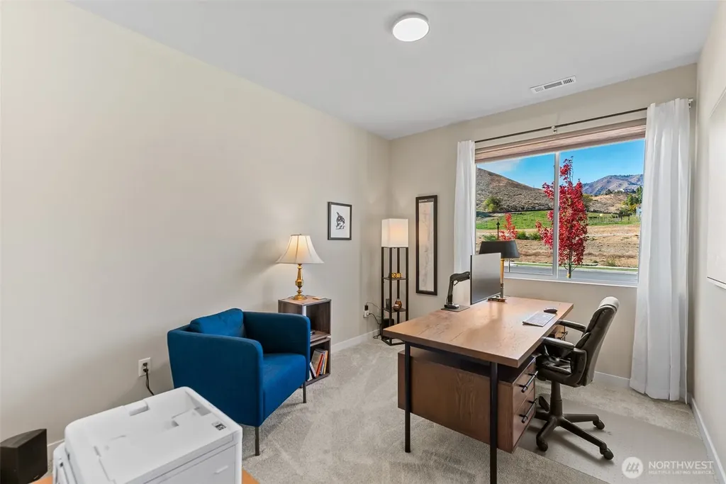 143 Sienna Road Wenatchee WA 98801