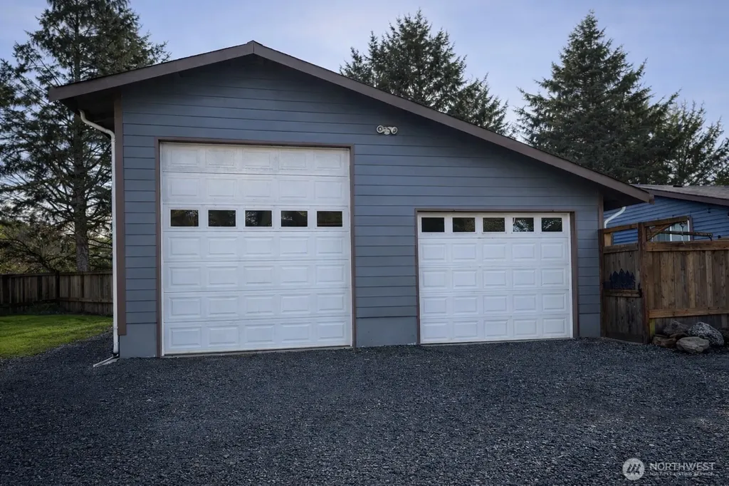 329 Sextans Avenue SW Ocean Shores WA 98569