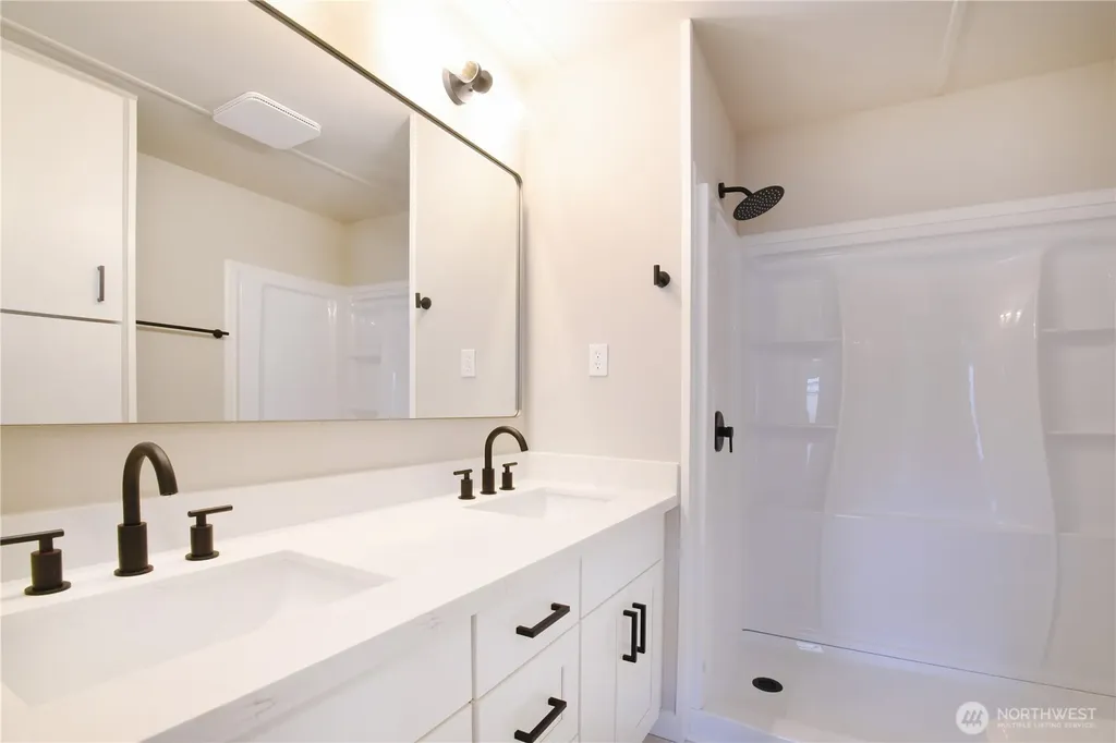 18501 52nd Avenue Lynnwood WA 98037