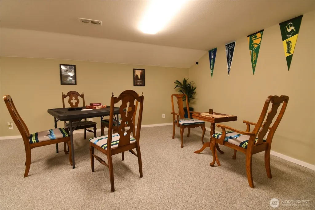 18501 52nd Avenue Lynnwood WA 98037