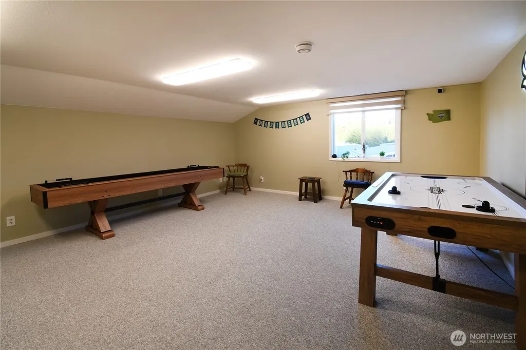 18501 52nd Avenue Lynnwood WA 98037