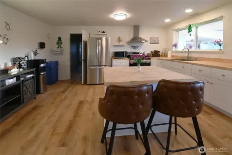 18501 52nd Avenue Lynnwood WA 98037