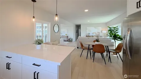 18501 52nd Avenue Lynnwood WA 98037