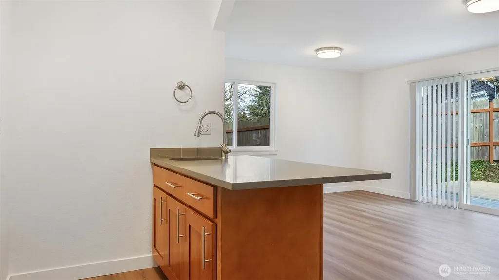 5909 Glenwood Avenue Everett WA 98203