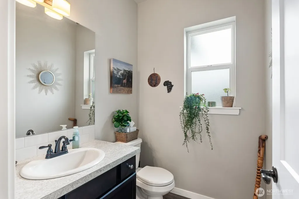 1950 N Prairie Lane Lynden WA 98264