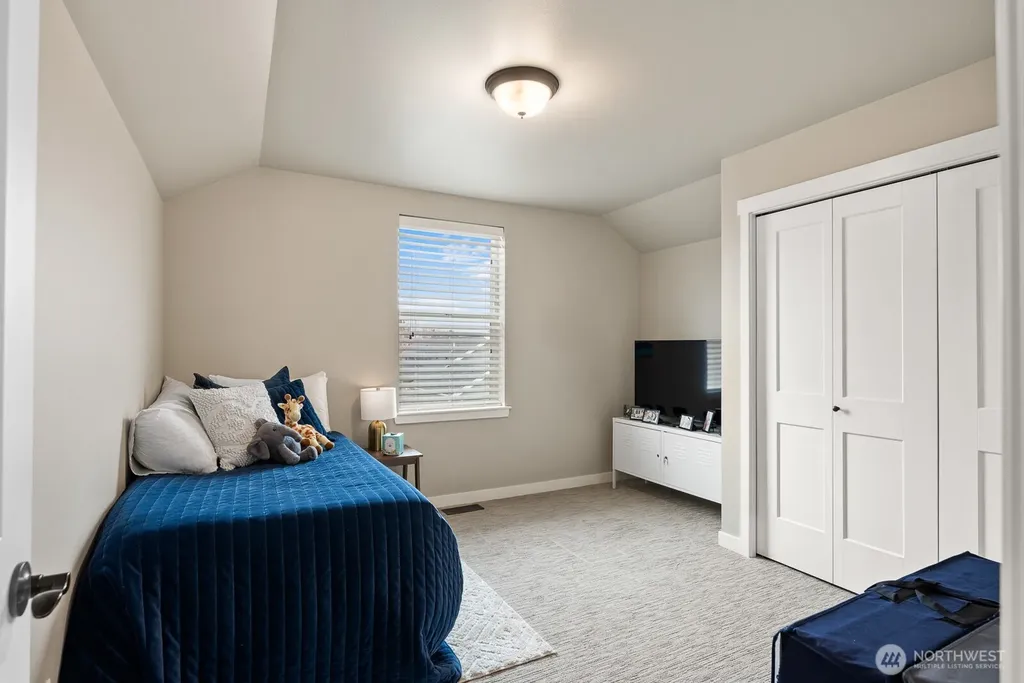 1950 N Prairie Lane Lynden WA 98264