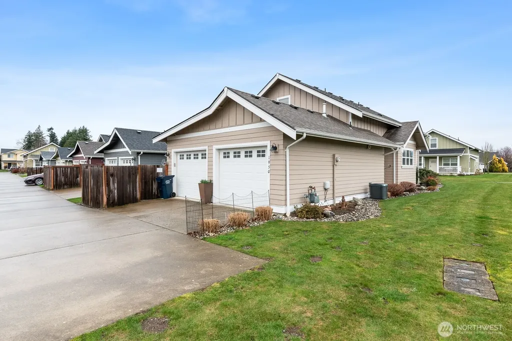 1950 N Prairie Lane Lynden WA 98264