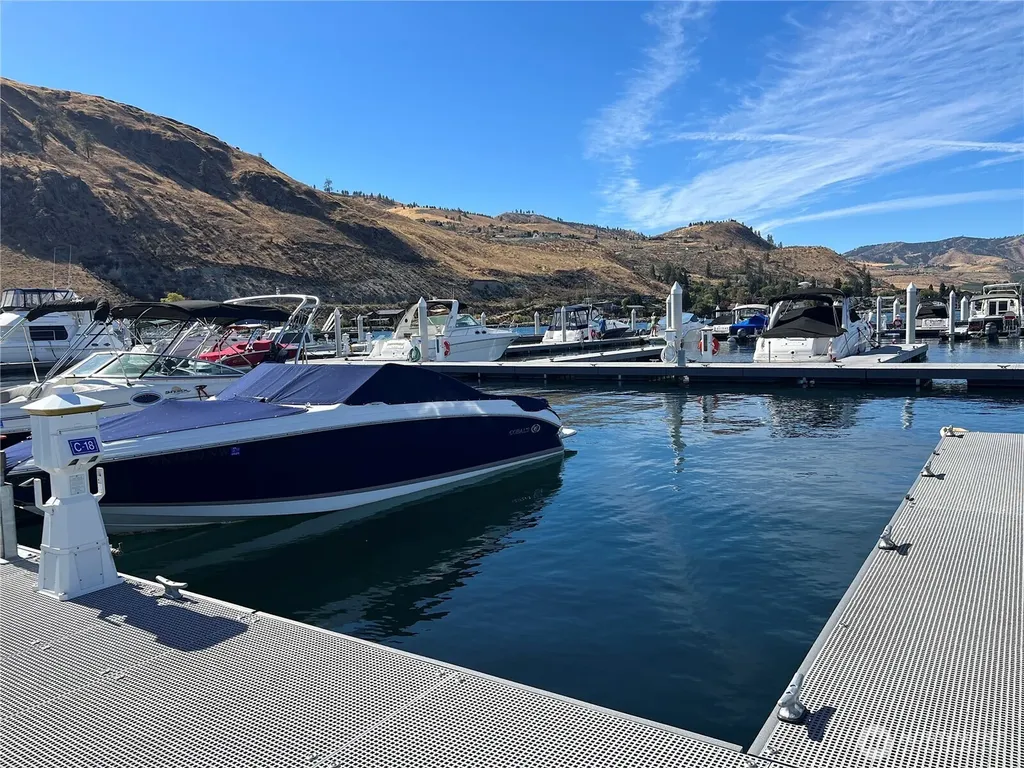 1350 W Woodin Avenue Chelan WA 98816
