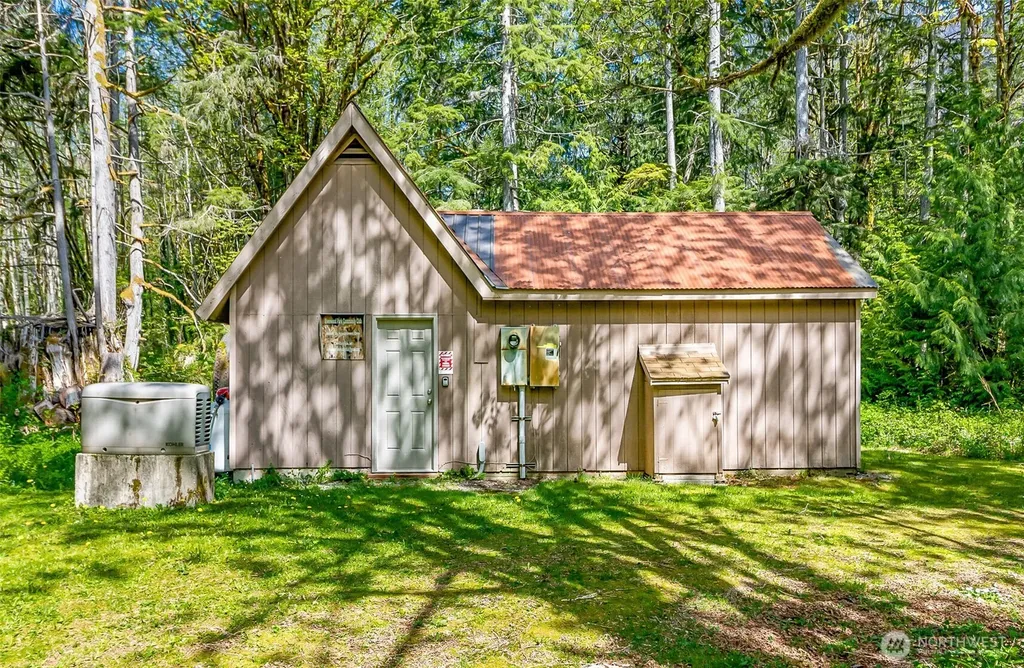 18242 643rd Avenue NE Baring WA 98224