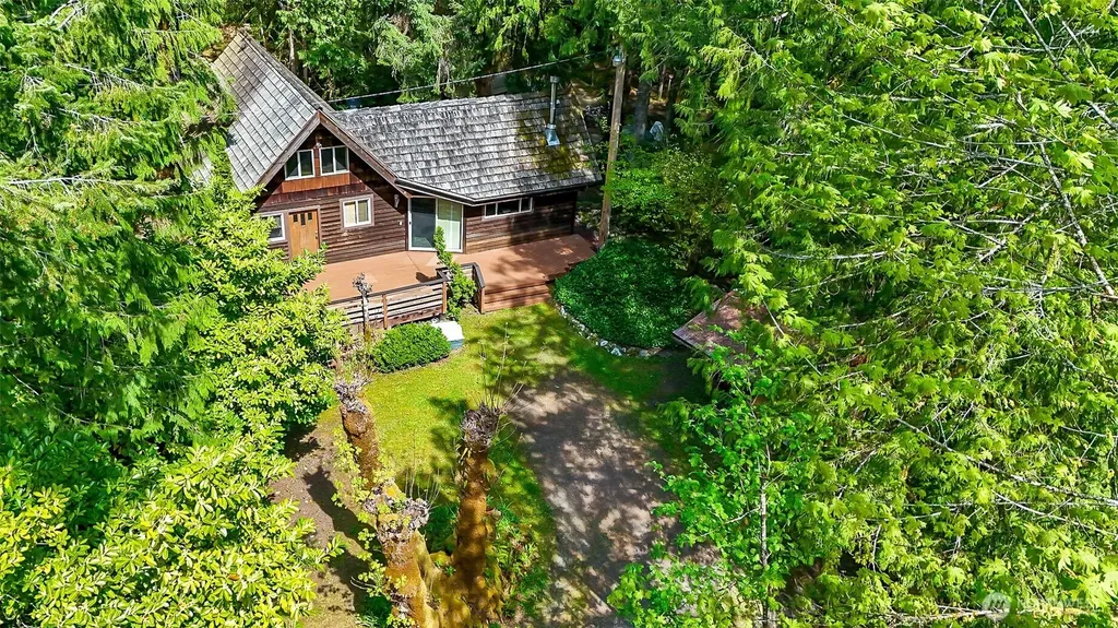 18242 643rd Avenue NE Baring WA 98224