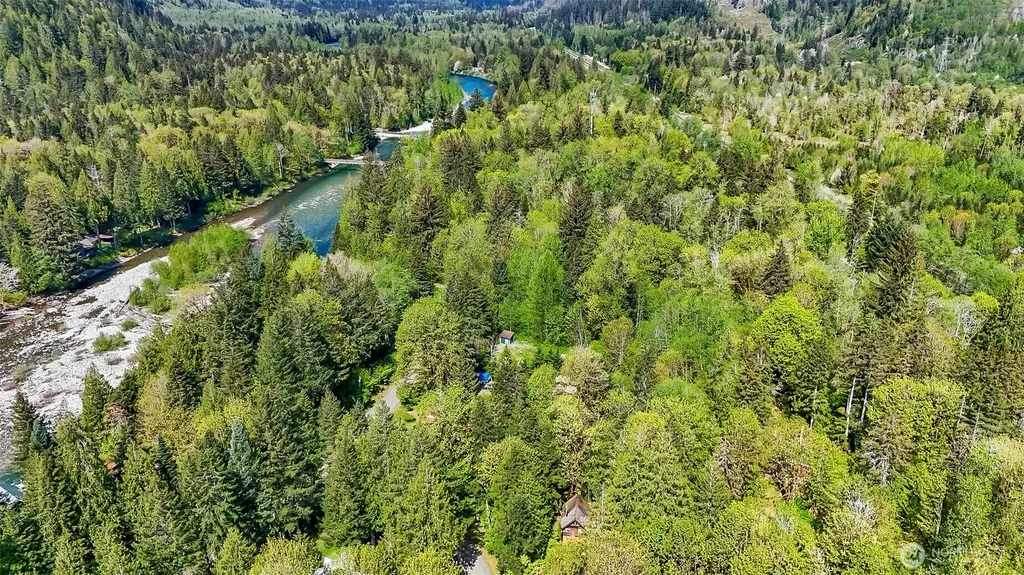 18242 643rd Avenue NE Baring WA 98224